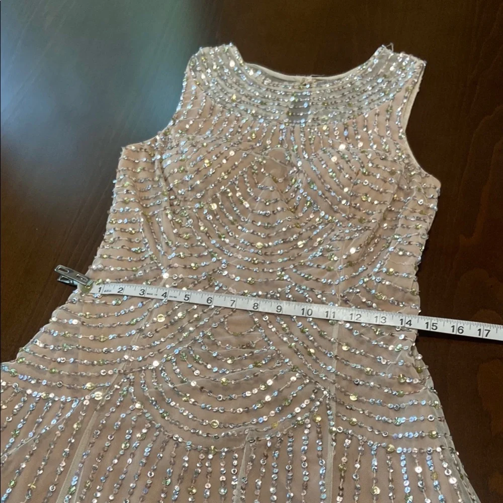 Elegant Sequined Dress in Champagne Gold - Picture 3 of 14